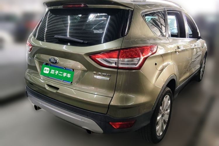 Used Ford Kuga 2015 1.5L GTDi Two-Wheel-Drive Comfort Model Rear Right 45 Deg