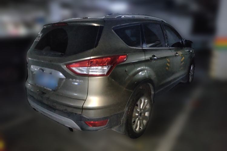 Used Ford Kuga 2015 1.5L GTDi Four-Wheel-Drive Elite Model Rear Right 45 Deg