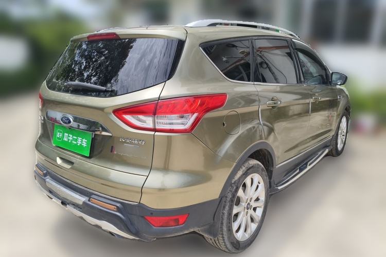 Used Ford Kuga 2015 2.0L GTDi Four-Wheel Drive Prestige Model Rear Right 45 Deg