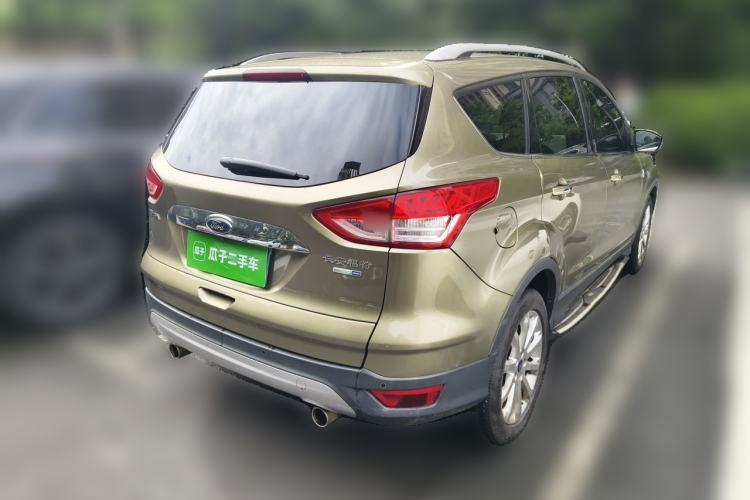 Used Ford Kuga 2015 1.5L GTDi Four-Wheel-Drive Elite Model Rear Right 45 Deg