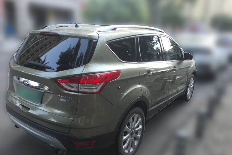 Used Ford Kuga 2015 1.5L GTDi Four-Wheel-Drive Elite Model Rear Right 45 Deg