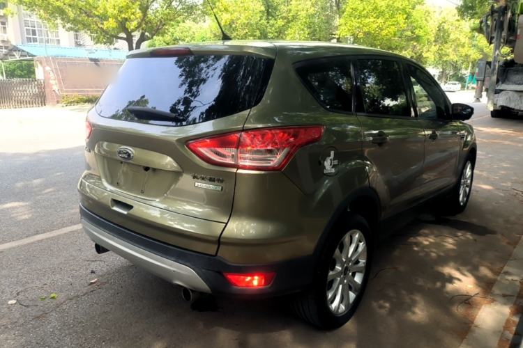 Used Ford Kuga 2015 1.5L GTDi Two-Wheel-Drive Comfort Model Rear Right 45 Deg