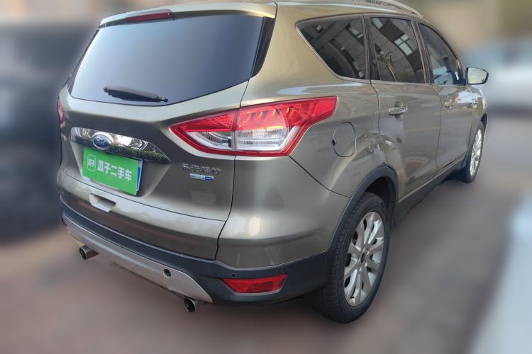 Used Ford Kuga 2015 1.5L GTDi Four-Wheel-Drive Elite Model Rear Right 45 Deg