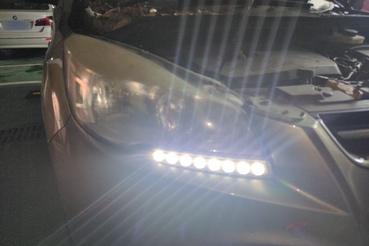 Used Ford Kuga 2015 1.5L GTDi Four-Wheel-Drive Elite Model Right Front Headlight