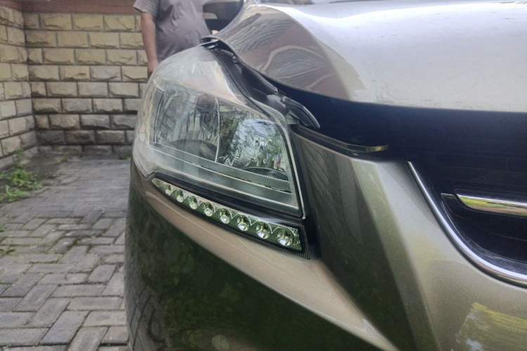 Used Ford Kuga 2015 1.5L GTDi Two-Wheel Drive Fashion Edition Right Front Headlight