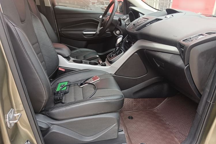 Used Ford Kuga 2015 1.5L GTDi Two-Wheel Drive Fashion Edition Right Front Seat