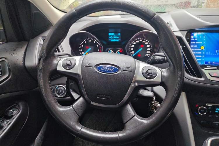 Used Ford Kuga 2015 1.5L GTDi Two-Wheel Drive Fashion Edition Steering Wheel