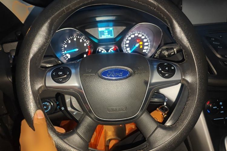 Used Ford Kuga 2015 1.5L GTDi Two-Wheel Drive Fashion Edition Steering Wheel