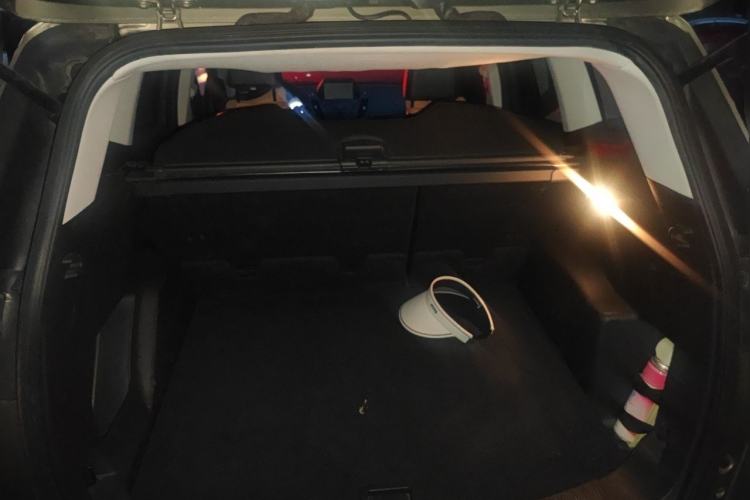 Used Ford Kuga 2015 1.5L GTDi Two-Wheel Drive Fashion Edition Trunk