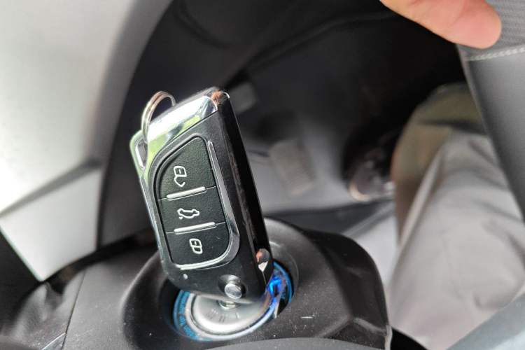 Used Ford Kuga 2015 1.5L GTDi Two-Wheel Drive Fashion Edition Vehicle Key