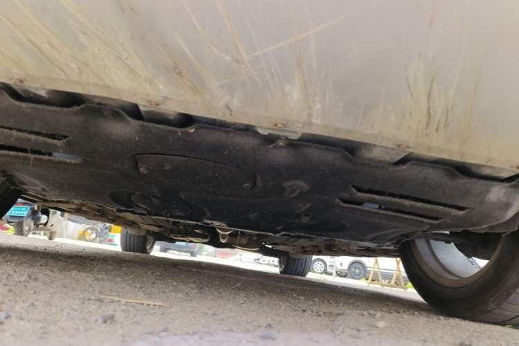 Used Ford Kuga 2015 1.5L GTDi Four-Wheel-Drive Elite Model Chassis Front