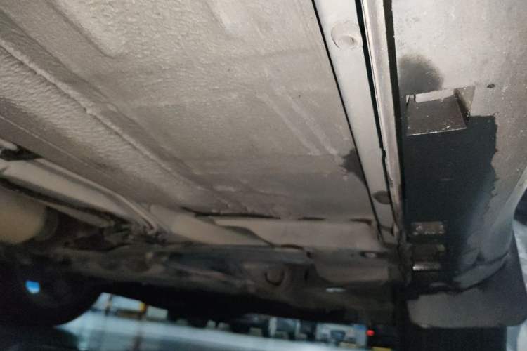 Used Ford Kuga 2015 2.0L GTDi Four-Wheel Drive Prestige Model Chassis Front Right