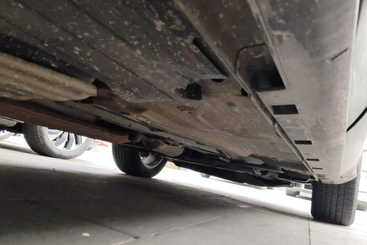 Used Ford Kuga 2015 2.0L GTDi Four-Wheel Drive Prestige Model Chassis Rear Right