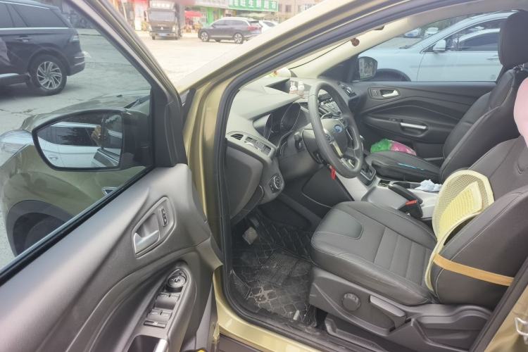 Used Ford Kuga 2015 1.5L GTDi Two-Wheel Drive Fashion Edition Driver Seat