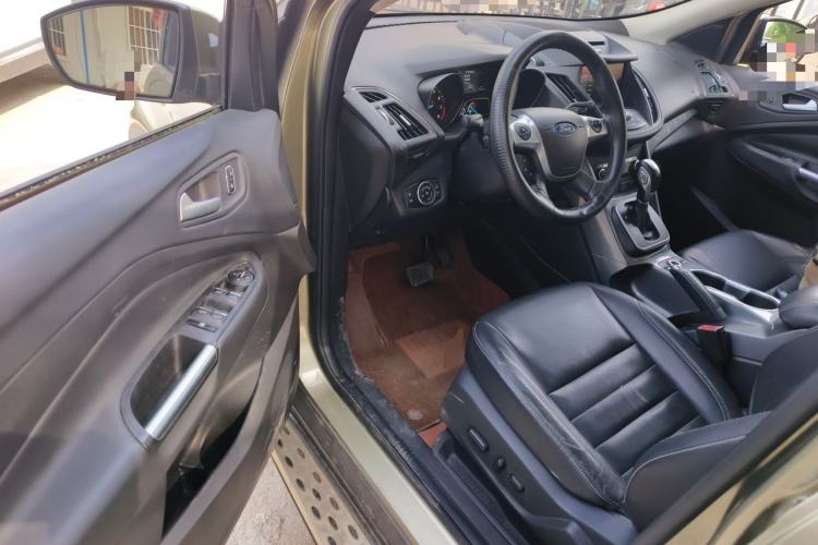 Used Ford Kuga 2015 1.5L GTDi Four-Wheel-Drive Elite Model Driver Seat