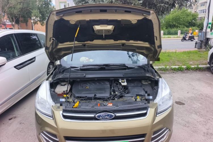 Used Ford Kuga 2015 1.5L GTDi Two-Wheel Drive Fashion Edition Engine Bay