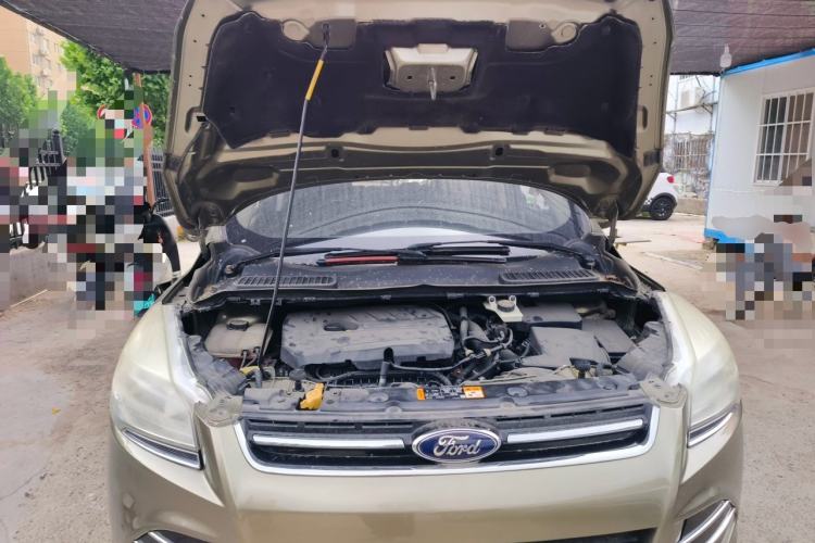 Used Ford Kuga 2015 1.5L GTDi Four-Wheel-Drive Elite Model Engine Bay