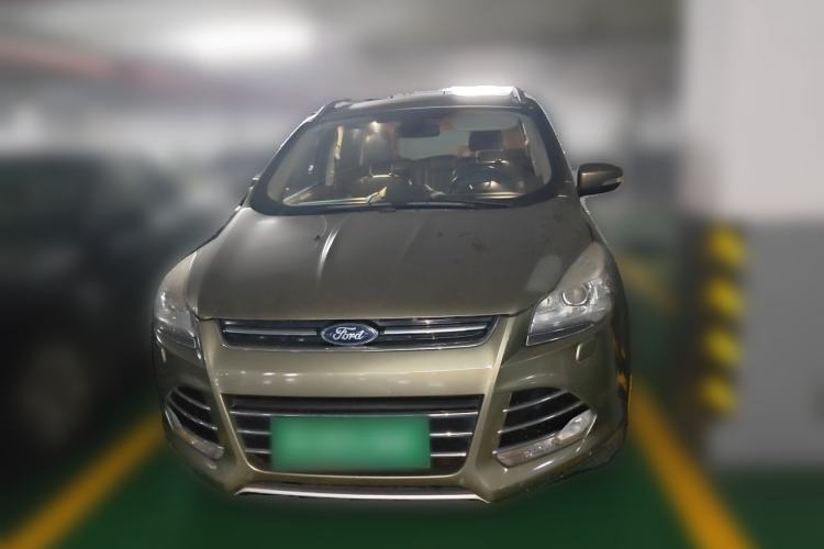 Used Ford Kuga 2015 2.0L GTDi Four-Wheel-Drive Sport Model Front