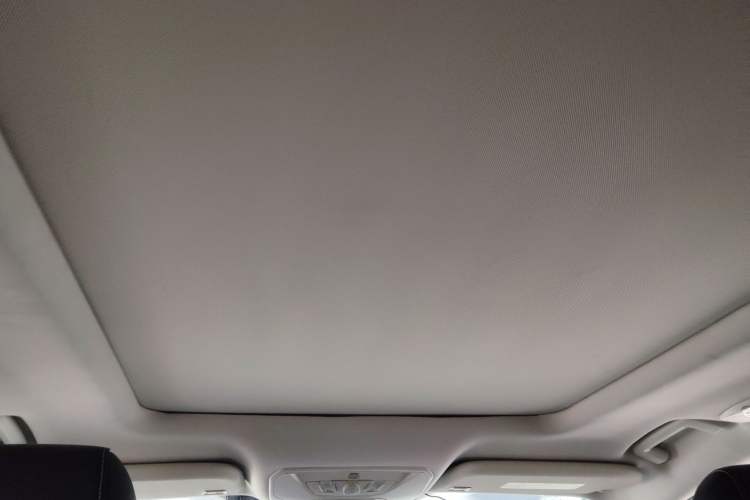 Used Ford Kuga 2015 2.0L GTDi Four-Wheel Drive Prestige Model Headliner