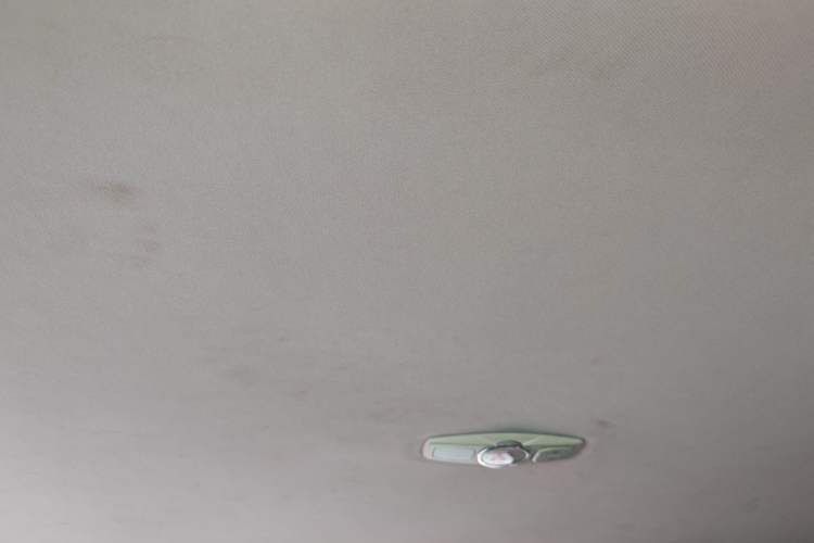Used Ford Kuga 2015 1.5L GTDi Two-Wheel-Drive Comfort Model Headliner