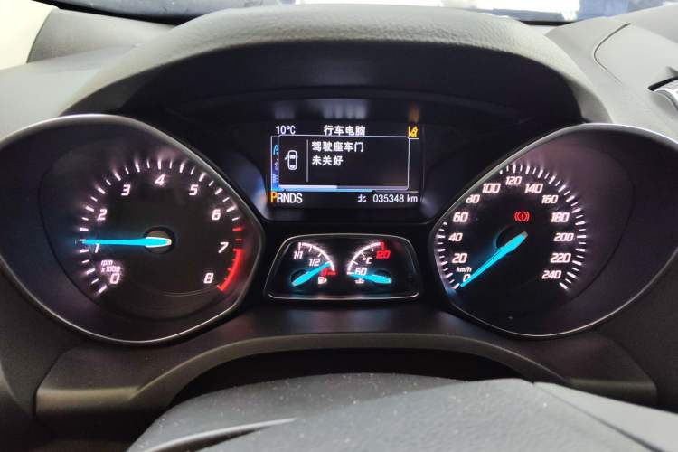 Used Ford Kuga 2015 2.0L GTDi Four-Wheel Drive Prestige Model Instrument Cluster