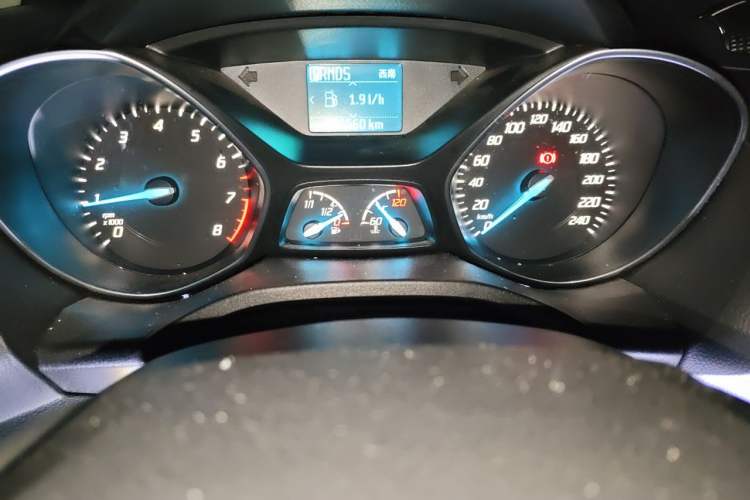 Used Ford Kuga 2015 1.5L GTDi Two-Wheel Drive Fashion Edition Instrument Cluster