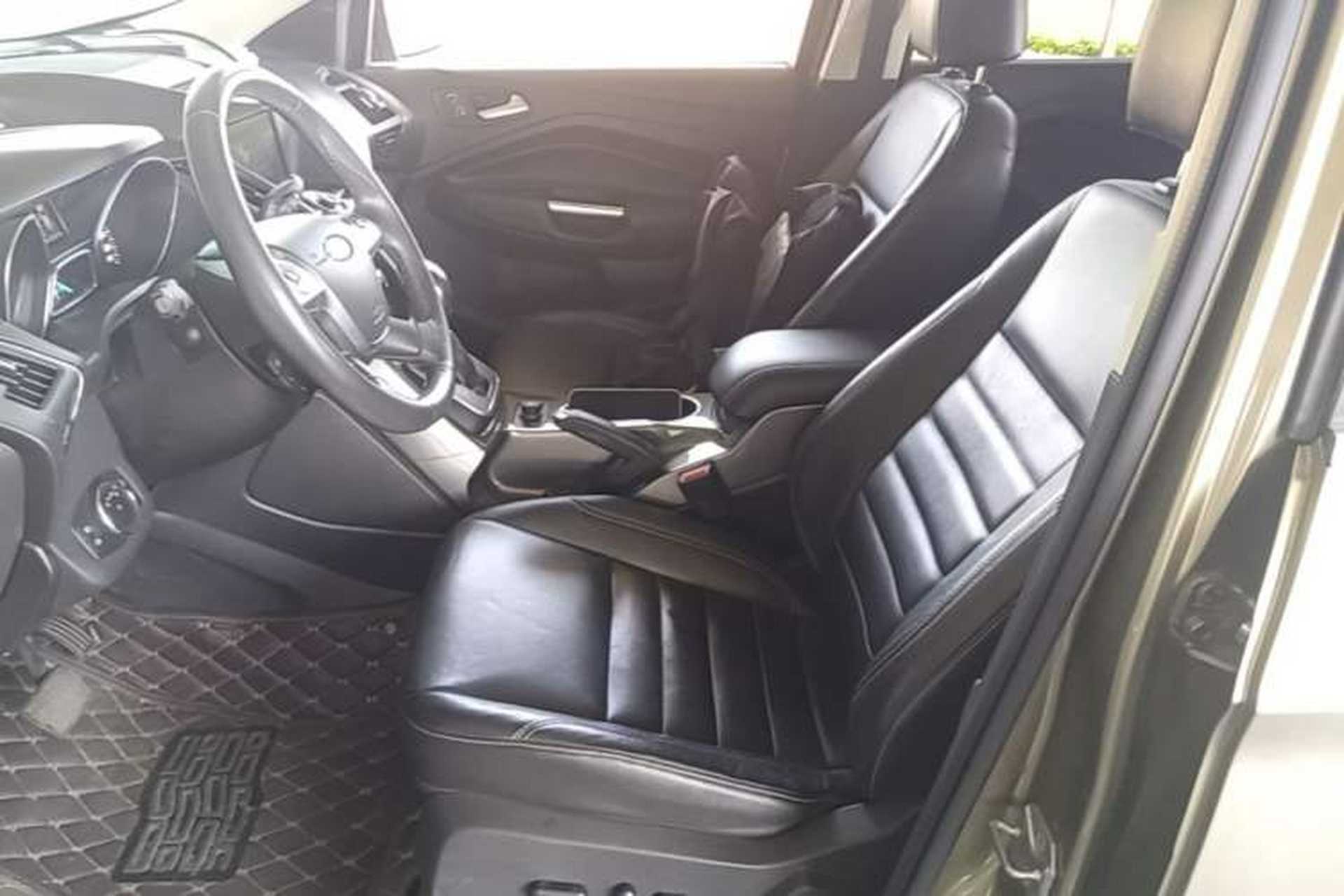 Used Ford Kuga 2015 2.0L GTDi Four-Wheel Drive Prestige Model Left Front Seat