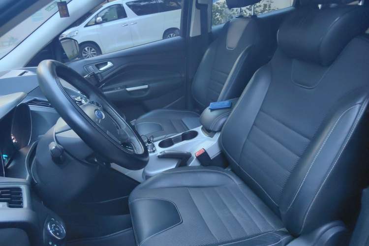 Used Ford Kuga 2015 1.5L GTDi Two-Wheel Drive Fashion Edition Left Front Seat
