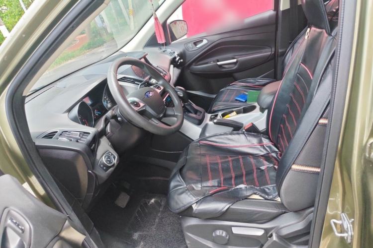Used Ford Kuga 2015 1.5L GTDi Two-Wheel-Drive Comfort Model Left Front Seat