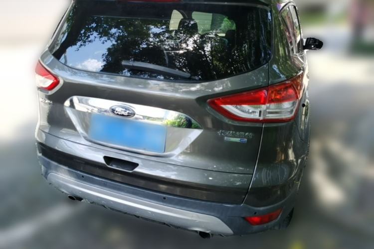 Used Ford Kuga 2015 1.5L GTDi Four-Wheel-Drive Elite Model Rear Right 45 Deg