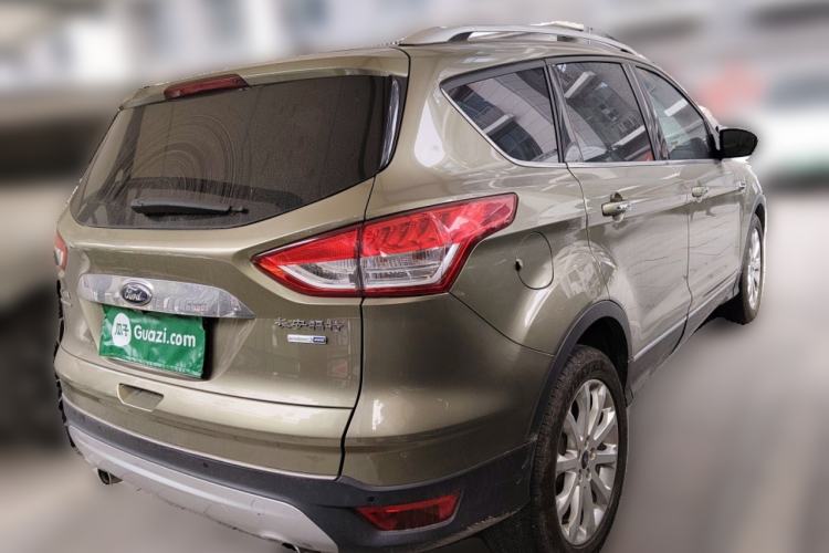 Used Ford Kuga 2015 2.0L GTDi Four-Wheel Drive Prestige Model Rear Right 45 Deg