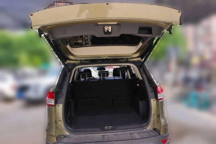 Used Ford Kuga 2015 1.5L GTDi Four-Wheel-Drive Elite Model Trunk