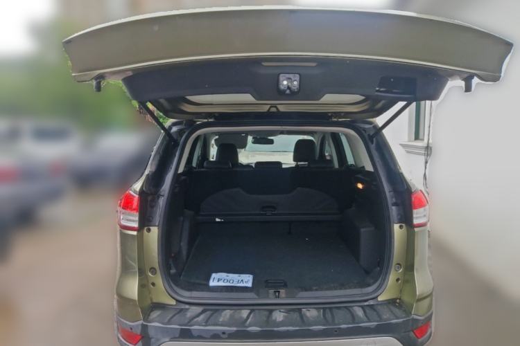 Used Ford Kuga 2015 1.5L GTDi Two-Wheel Drive Fashion Edition Trunk