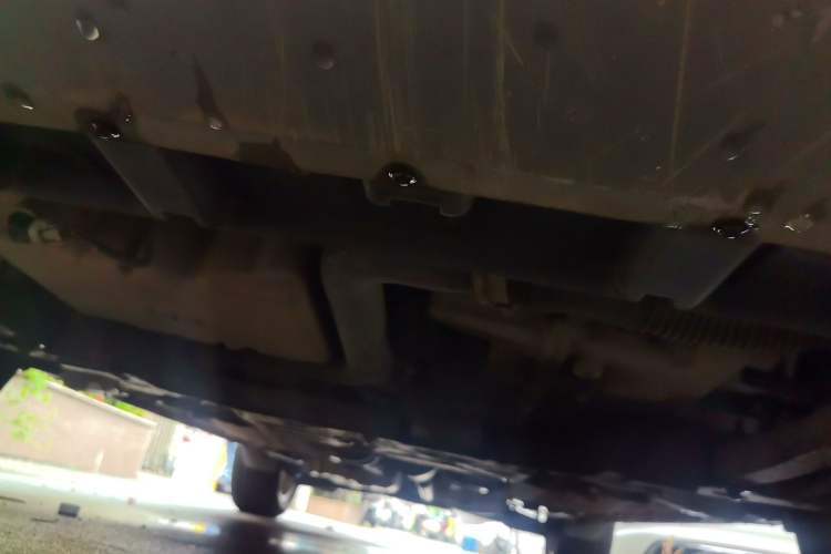 Used Ford Kuga 2015 2.0L GTDi Four-Wheel Drive Elite Model Chassis Front