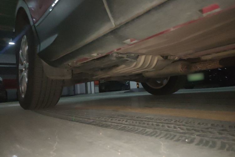 Used Ford Kuga 2015 1.5L GTDi Four-Wheel-Drive Elite Model Chassis Front Right