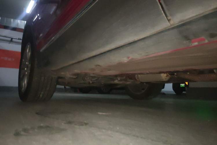 Used Ford Kuga 2015 1.5L GTDi Four-Wheel-Drive Elite Model Chassis Rear Left