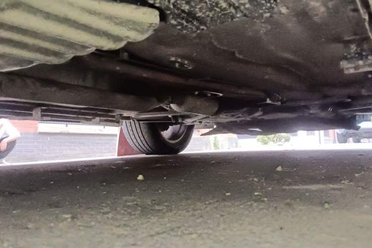 Used Ford Kuga 2015 1.5L GTDi Four-Wheel-Drive Elite Model Chassis Rear Right