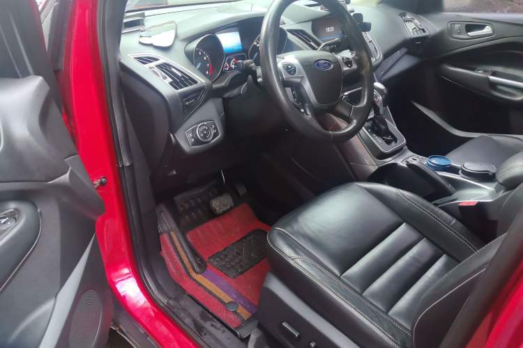 Used Ford Kuga 2015 2.0L GTDi Four-Wheel Drive Elite Model Driver Seat