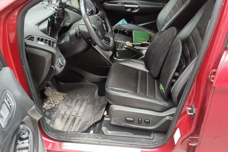Used Ford Kuga 2015 1.5L GTDi Four-Wheel-Drive Elite Model Driver Seat