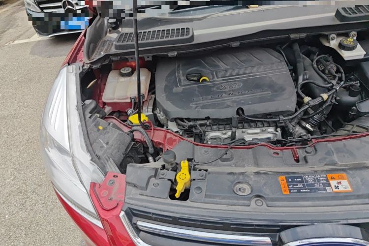 Used Ford Kuga 2015 1.5L GTDi Two-Wheel Drive Fashion Edition Engine Bay Right