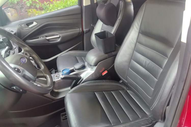 Used Ford Kuga 2015 2.0L GTDi Four-Wheel Drive Elite Model Left Front Seat