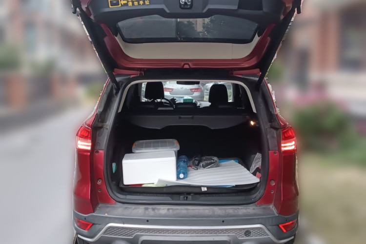 Used Ford Kuga 2015 1.5L GTDi Four-Wheel-Drive Elite Model Trunk