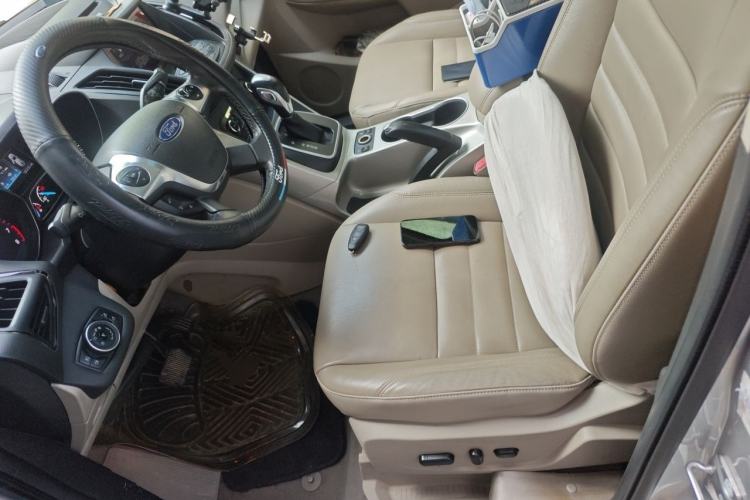 Used Ford Kuga 2015 1.5L GTDi Four-Wheel-Drive Elite Model Left Front Seat