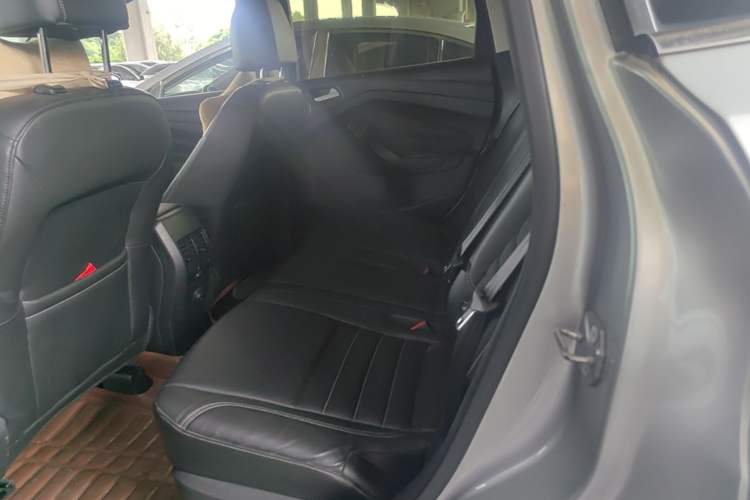 Used Ford Kuga 2015 1.5L GTDi Four-Wheel-Drive Elite Model Left Rear Seat