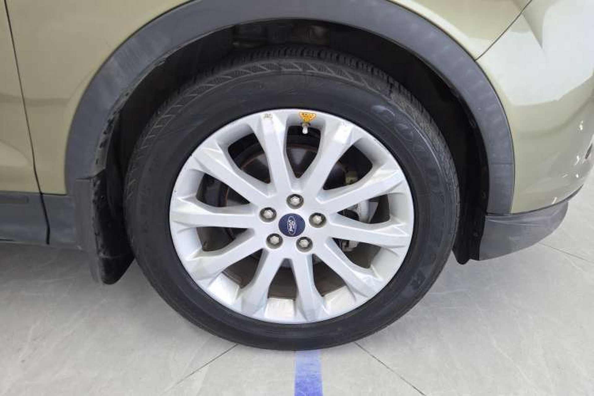 Used Ford Kuga 2015 1.5L GTDi Two-Wheel-Drive Comfort Model Left Rear Wheel Hub