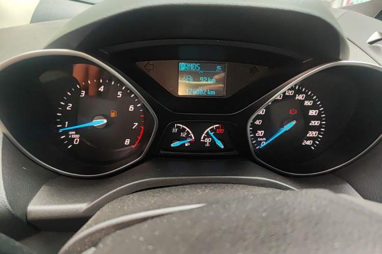 Used Ford Kuga 2015 1.5L GTDi Two-Wheel Drive Fashion Edition Odometer Close Up