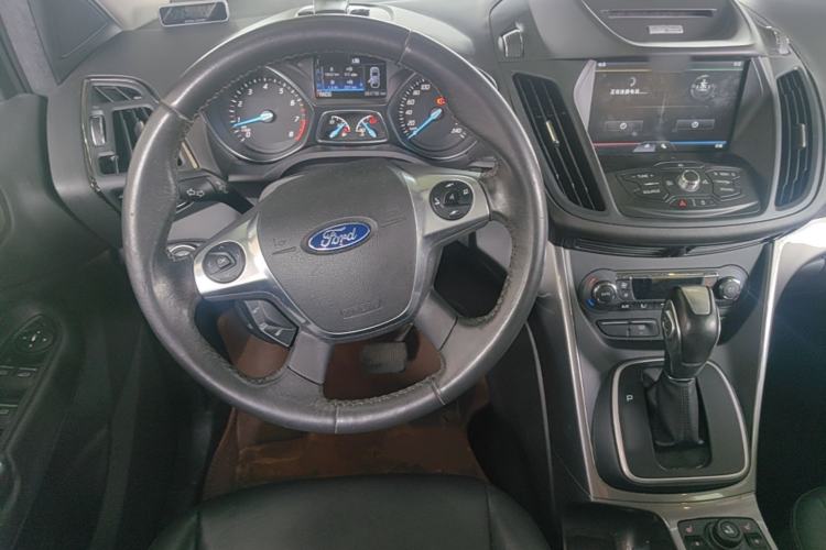 Used Ford Kuga 2015 1.5L GTDi Four-Wheel-Drive Elite Model Steering Wheel