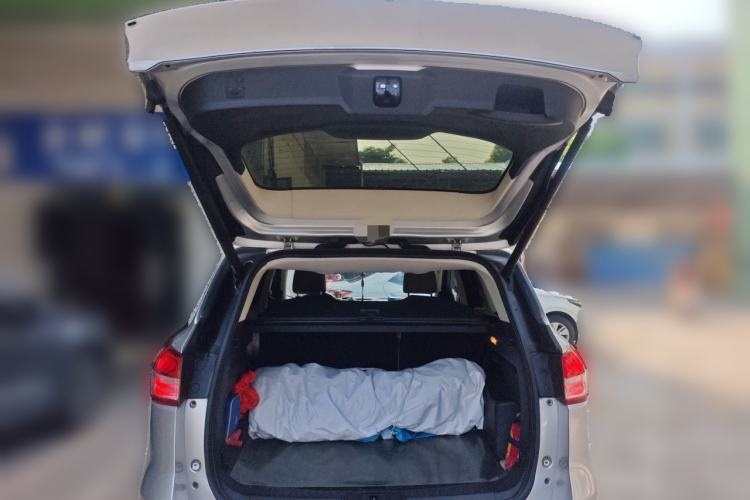 Used Ford Kuga 2015 1.5L GTDi Four-Wheel-Drive Elite Model Trunk