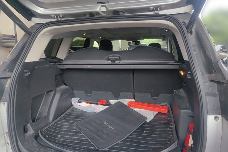 Used Ford Kuga 2015 1.5L GTDi Four-Wheel-Drive Elite Model Trunk