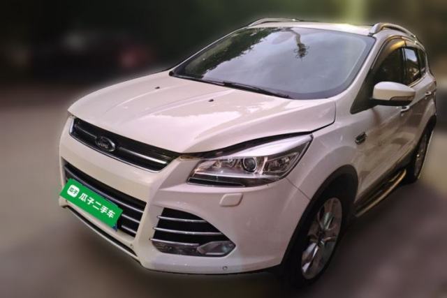 Used Ford Kuga 2015 2.0L GTDi Four-Wheel-Drive Sport Model